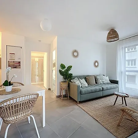 Apartment Les Allees Blatin 4 Pers *